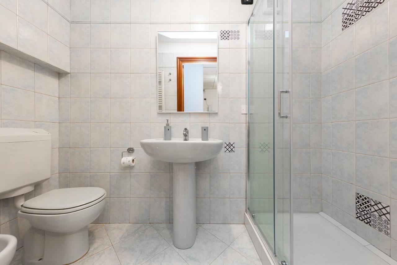 La Gioiosa - Top Location - Modern Apartment Near Metro Bengasi Turin Extérieur photo